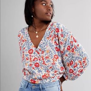 NWOT Billabong Safe Bet Top Medium